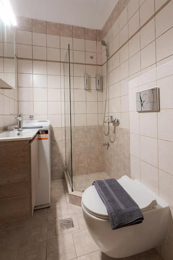 Apartment Code Green Studio Thessaloniki